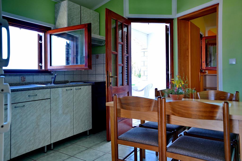 Apartments Joza Vir Buitenkant foto